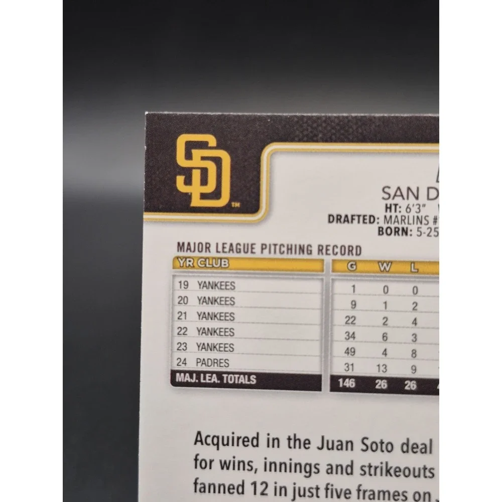 2025 Topps Series 1 Michael King #195 Team Color Border Variation SP Padres